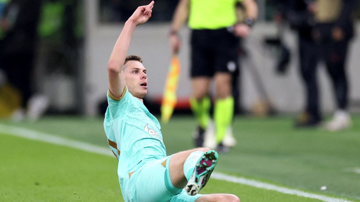 I po porážce jsou šance 50 na 50, překvapil Douděra. Gól na San Siru mě nakopnul